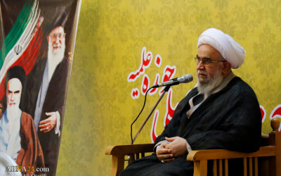 Photos Ceremony of beginning of academic year of Majd Al Dawla seminary with presence of Ayatollah Ram ( (15).jpg